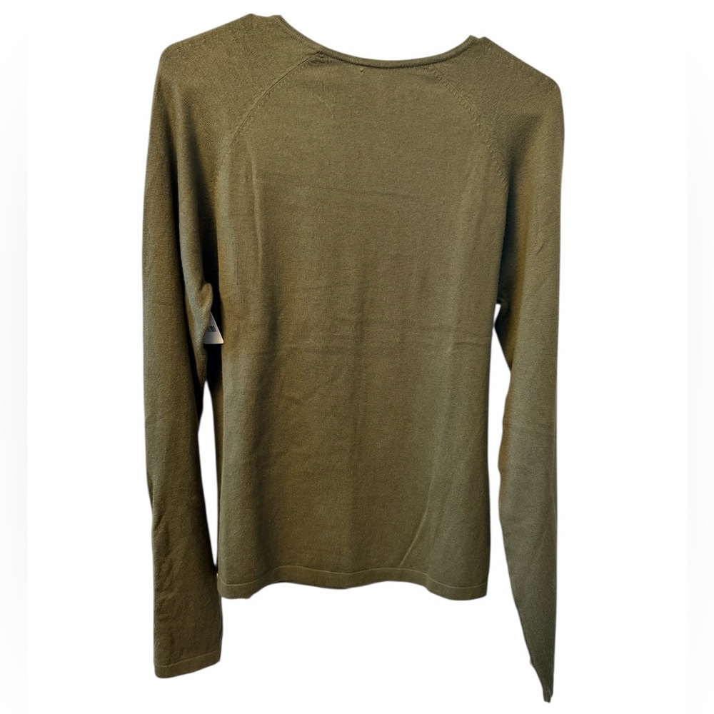 J McLaughlin Olive Green Crew Neck Sweater Gold Buttons on sleeves. Large. - Picture 8 of 9